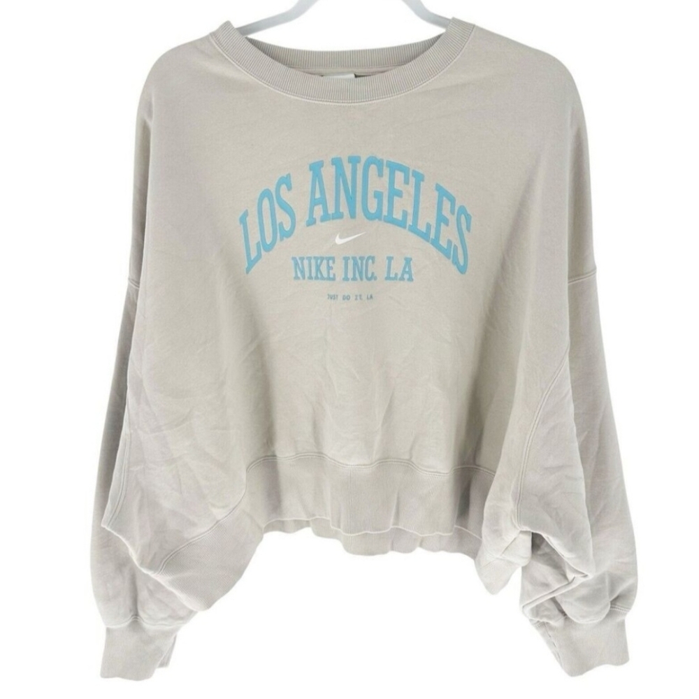 Nike Women's Cream and Blue Sweatshirt